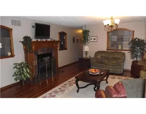 4995 Peacock Rd, Springfield, OH 45502 photo 4