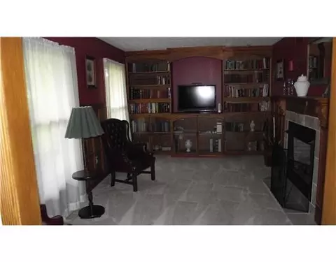 4995 Peacock Rd, Springfield, OH 45502 photo 6