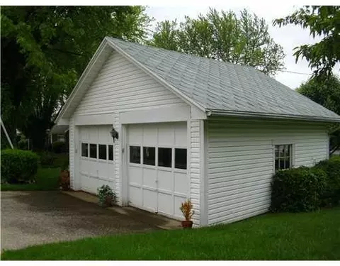 1910 N Limestone St 1912, Springfield, OH 45503 photo 8