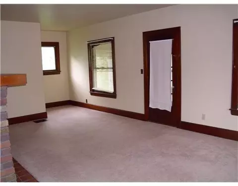 1910 N Limestone St 1912, Springfield, OH 45503 photo 2