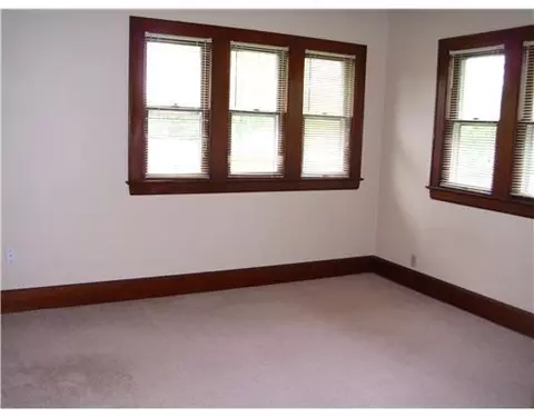 1910 N Limestone St 1912, Springfield, OH 45503 photo 9