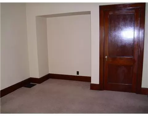 1910 N Limestone St 1912, Springfield, OH 45503 photo 12