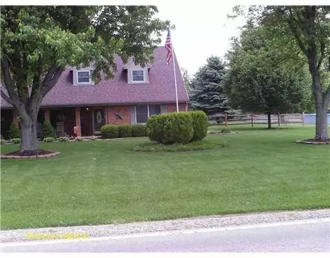 62 Milton-carlisle, Springfield, OH 45504 photo 2