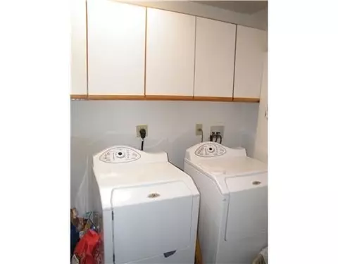 2714 Danbury Rd, Springfield, OH 45505 photo 14
