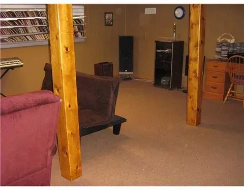1030 Holland Cir, Springfield, OH 45503 photo 14