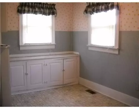 2027 Mitchell Blvd, Springfield, OH 45503 photo 9