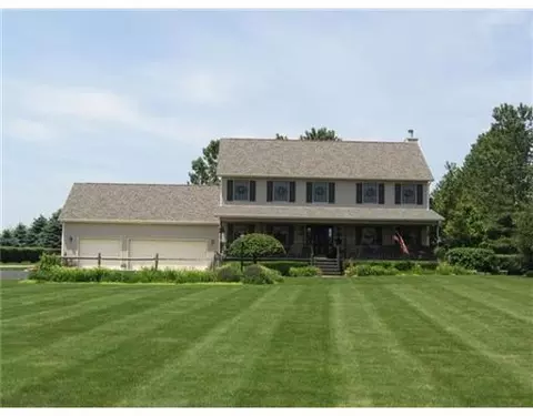 3375 Kenerly St, Springfield, OH 45502 photo 1