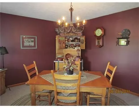 3375 Kenerly St, Springfield, OH 45502 photo 5