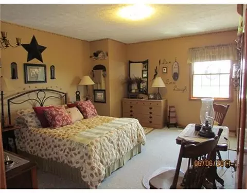 3375 Kenerly St, Springfield, OH 45502 photo 9