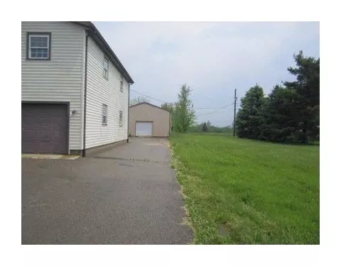 5656 Ballentine Pike, Springfield, OH 45502 photo 3