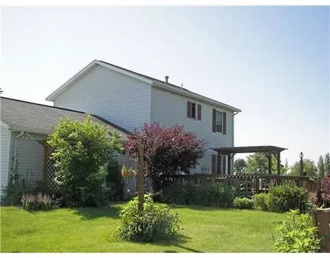 851 Brown, Sidney, OH 45365 photo 2