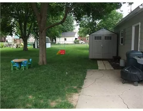 110 E Ruth St, Sidney, OH 45365 photo 3
