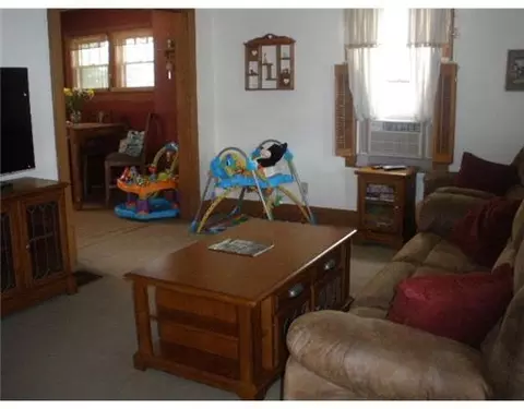 1719 Lagonda, Springfield, OH 45503 photo 3
