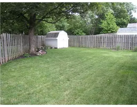 630 W Harding Rd, Springfield, OH 45504 photo 5