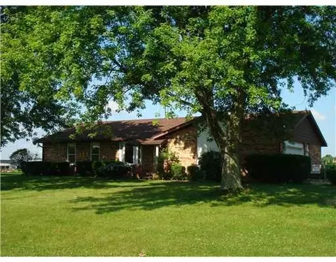 3729 Randee Ln, Springfield, OH 45502 photo 2