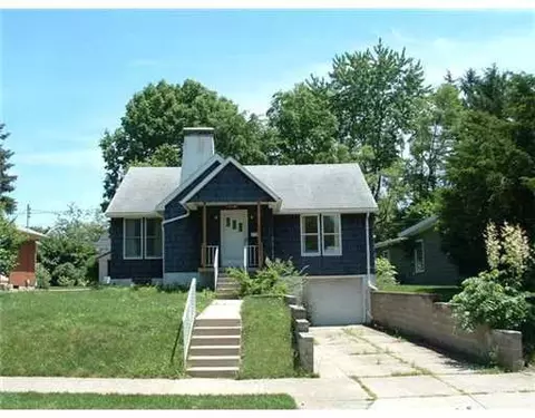 1720 Pembrook Rd, Springfield, OH 45504 photo 1