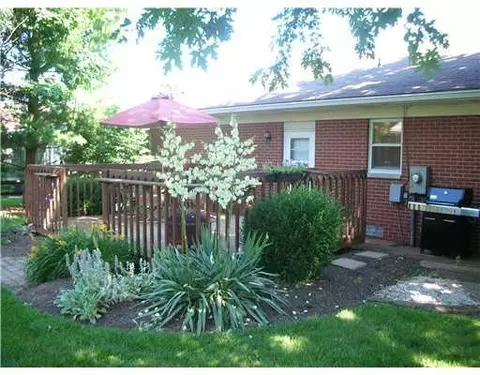 223 E Pinehurst, Sidney, OH 45365 photo 4