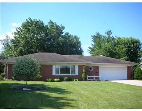 223 E Pinehurst, Sidney, OH 45365 photo 1