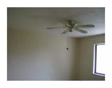 2155 Olympic #2155, Springfield, OH 45503 photo 8