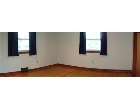 275 Forest Dr, Springfield, OH 45505 photo 6