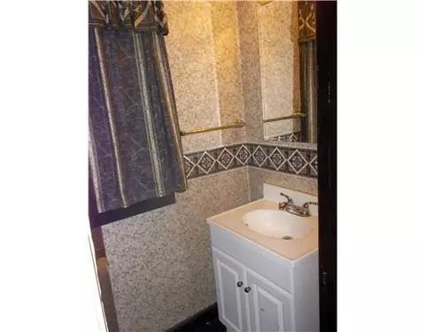 1784 E Wittenberg Blvd, Springfield, OH 45506 photo 9