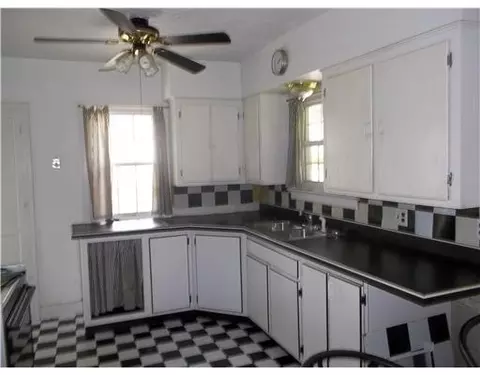 1784 E Wittenberg Blvd, Springfield, OH 45506 photo 6