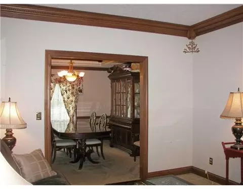 760 Hoewisher, Sidney, OH 45365 photo 4