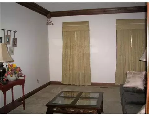 760 Hoewisher, Sidney, OH 45365 photo 3