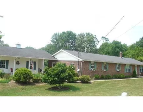 2149 Shrine Rd, Springfield, OH 45502 photo 1