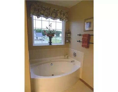 425 Sugar Maple Ln, Marion, OH 43302 photo 16