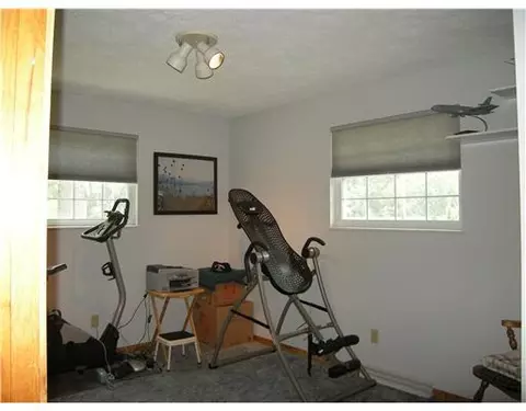 2526 Crabill Rd, Springfield, OH 45502 photo 13