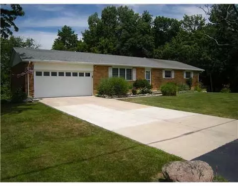 2526 Crabill Rd, Springfield, OH 45502 photo 1