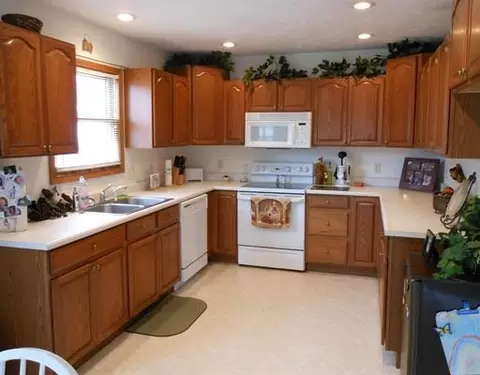 1253 Turner, Sidney, OH 45365 photo 6