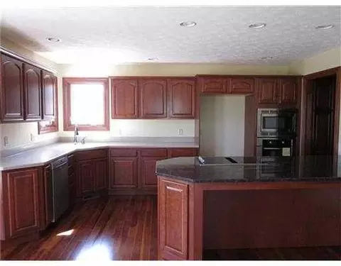 3586 Kingsgate Ct, Springfield, OH 45503 photo 4