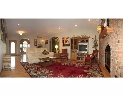 668 Shrine Rd, Springfield, OH 45504 photo 5