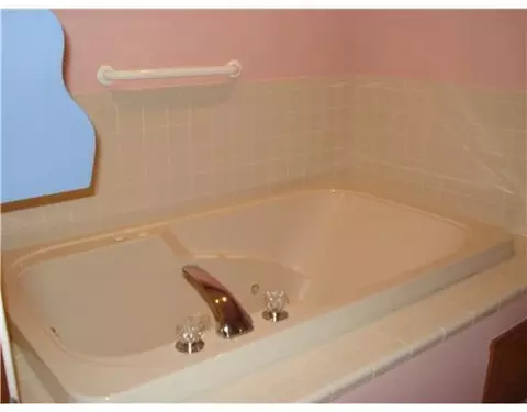 1823 Berwick Apt #,,, Springfield, OH 45503 photo 9