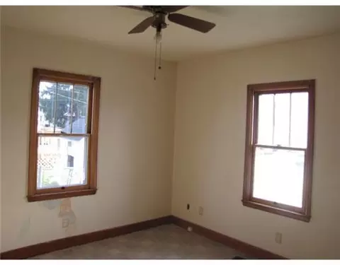 815 Bellevue, Springfield, OH 45503 photo 4