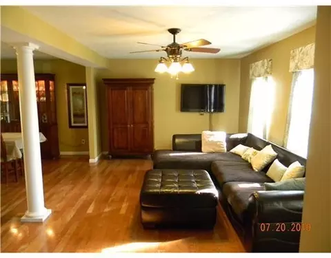 2820 Conowoods Dr, Springfield, OH 45503 photo 2