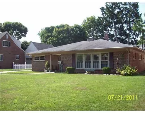 201 N Broadmoor, Springfield, OH 45504 photo 1