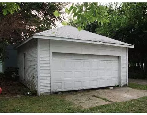 1426 S Limestone, Springfield, OH 45505 photo 3