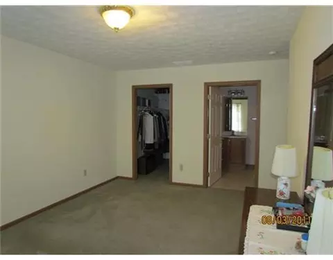 1460 Westmont #1460, Springfield, OH 45503 photo 8