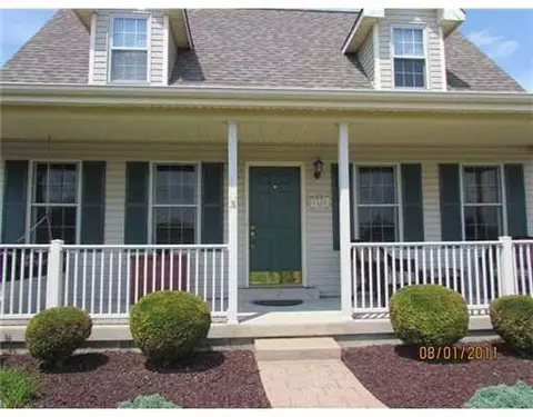 1820 E Possum Rd, Springfield, OH 45502 photo 2