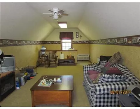 1820 E Possum Rd, Springfield, OH 45502 photo 11