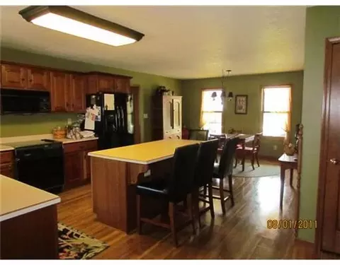 1820 E Possum Rd, Springfield, OH 45502 photo 4