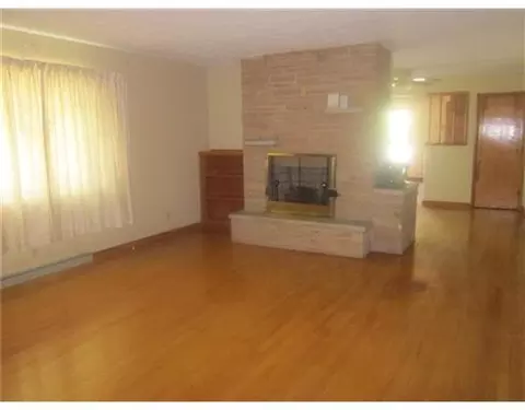 701 Snowhill, Springfield, OH 45504 photo 4