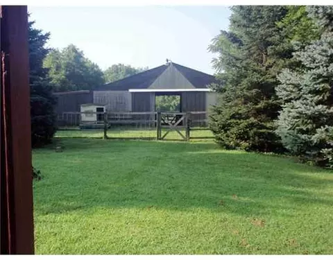 4863 W National Rd, Springfield, OH 45504 photo 4