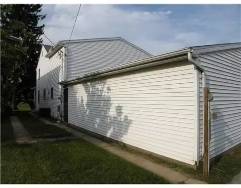 1571 Charles St, Springfield, OH 45505 photo 14