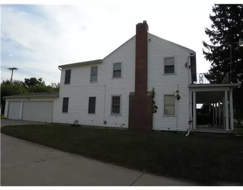 1571 Charles St, Springfield, OH 45505 photo 9