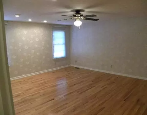 1571 Charles St, Springfield, OH 45505 photo 6
