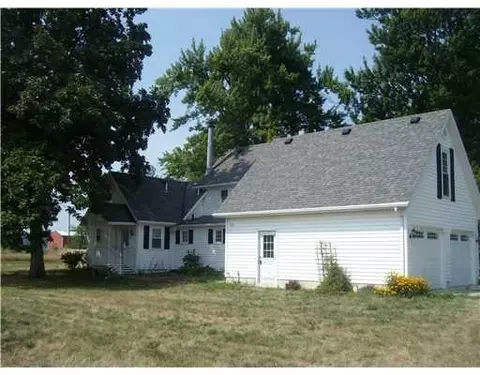 6554 Gause Rd, Celina, OH 45822 photo 2